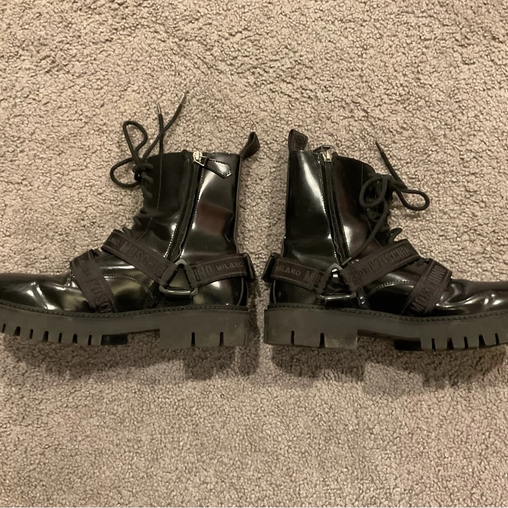 Moschino Italy Signature Strap Black Leather Combat MOTO Boots Platform Shoes 41 - Picture 4 of 11